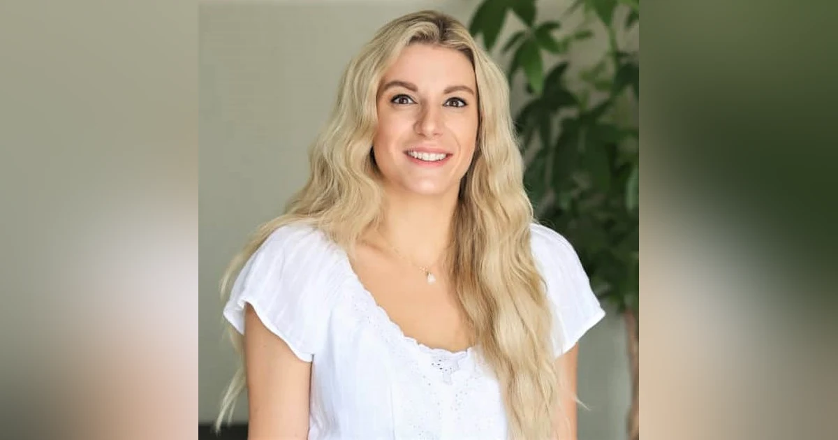 Nicole Davis Woodruff - Trying to Save My Drug Addicted Sister