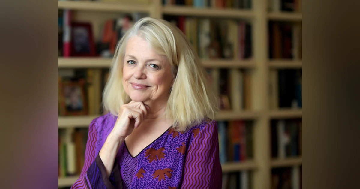414 Henry James's Golden Bowl (with Dinitia Smith) | William Blake Preview (with John Higgs)