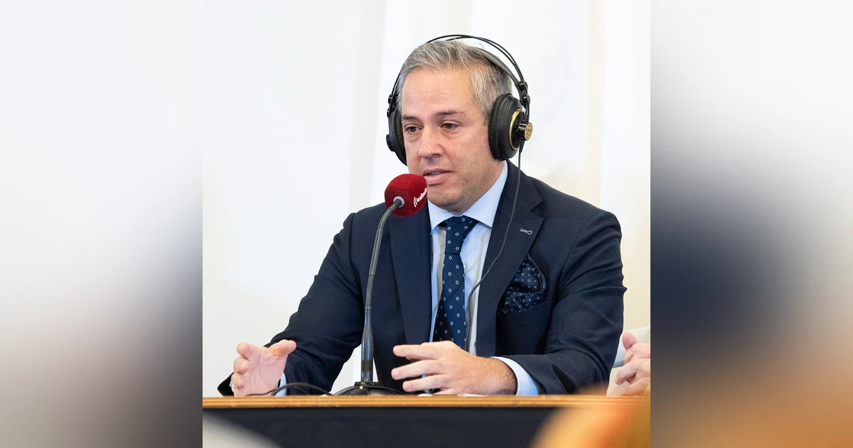 Jiménez Losantos entrevista a Marcos Cohen, fundador de Cumbre 8