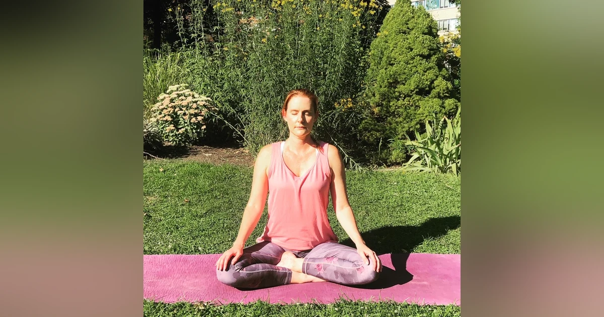 #188 Root Chakra Strength Meditation - Sarah Bright