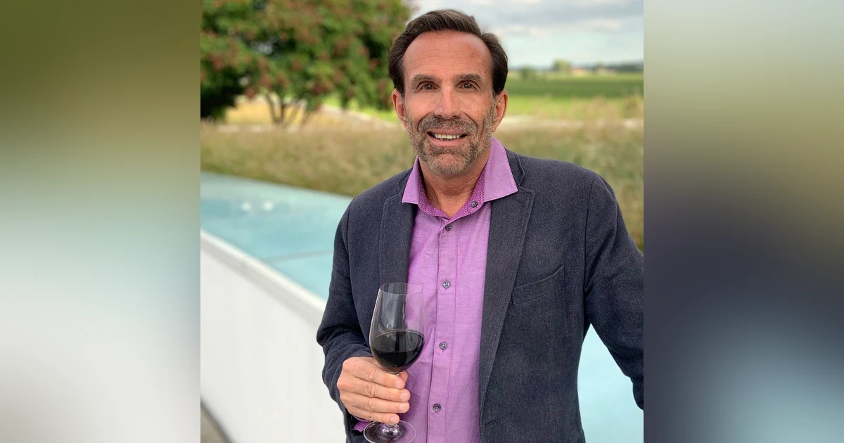 Wine Photojournalist Michael Higgins was in the house.