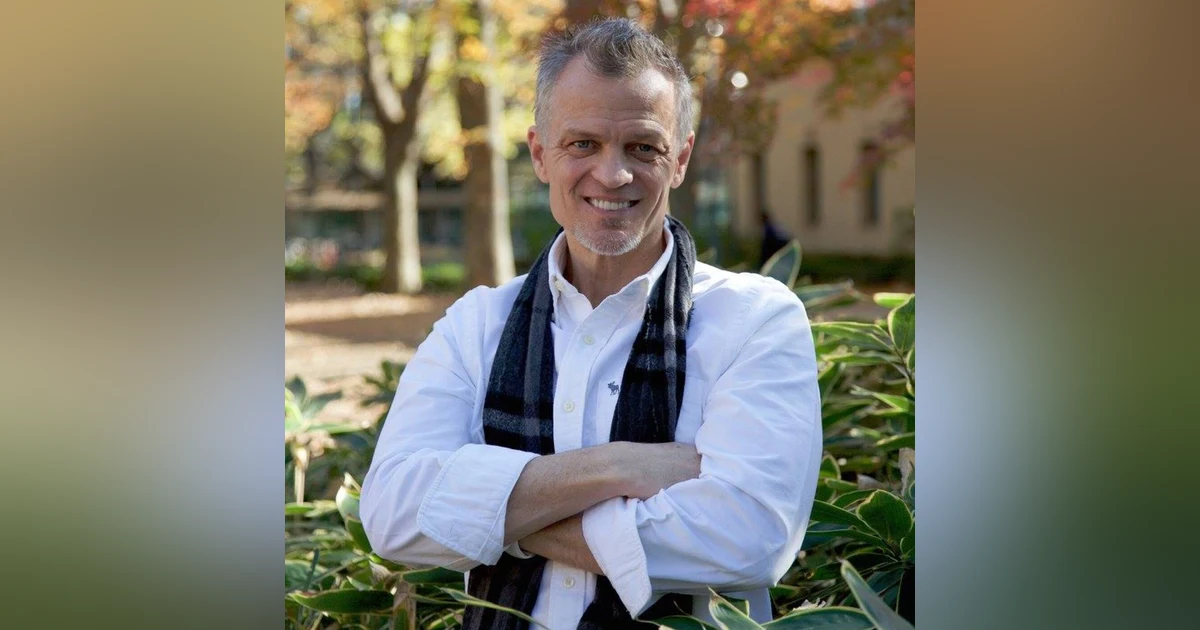 David Clement: Corporate entrepreneur. Stories from 22 years of selling in Japan