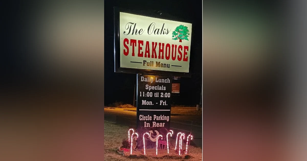 The Oaks Steakhouse - Broken Bow, Oklahoma