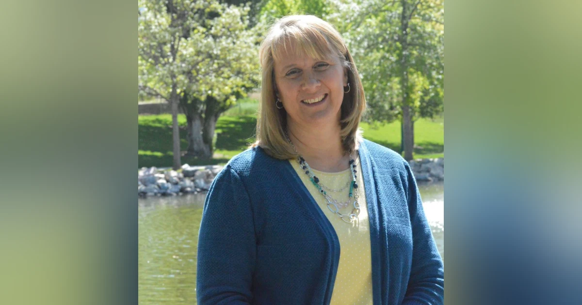 Episode 29. Nana Jill shares tips for hosting a successful Cousins Camp and strategies for talking with teen and tween grandchildren