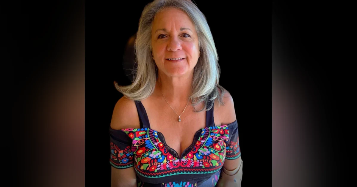 Laura Kendall on Life with a Prosthesis and Learning to Accept Herself