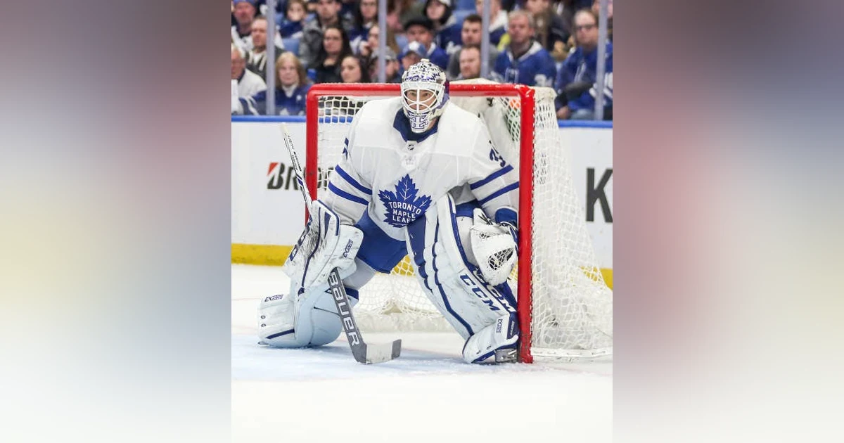 Curtis McElhinney, Maple Leafs Goalie/2x Stanley Cup Winner [not together, silly!]