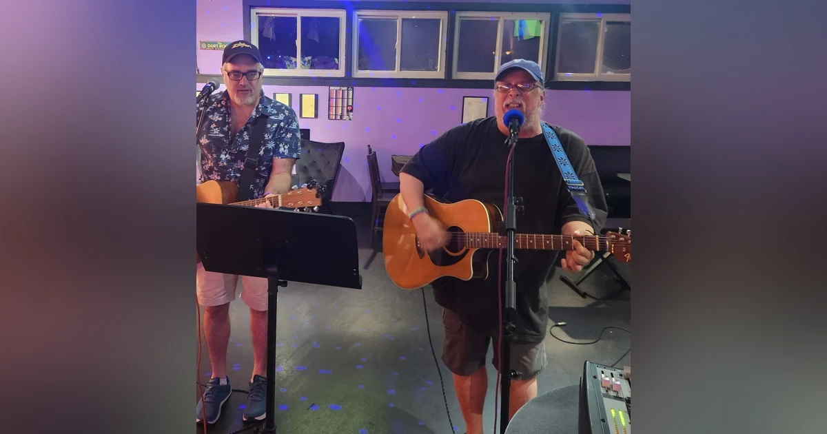 Fluxedo Junction Radio - 8/8/26 (The 51s/Monkey Grip)