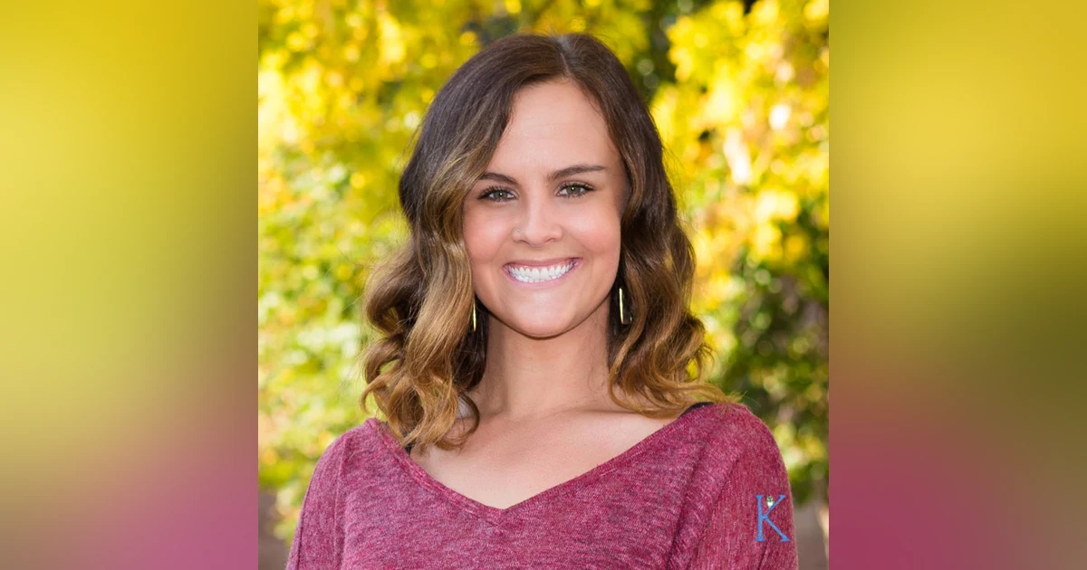 49. C.A.R.E. | A Conversation with Sloane Hawes of Companions and Animals for Reform and Equity