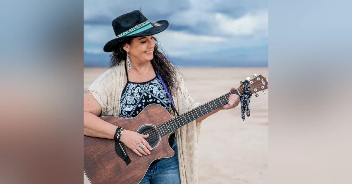 Album Review of Suzanne's Band "Bandana Woman"