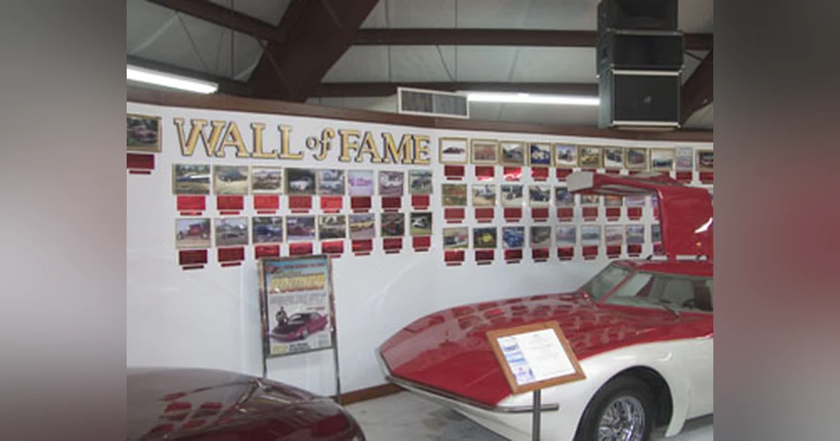 Darryl Starbird's National Rod and Custom Car Hall of Fame Museum