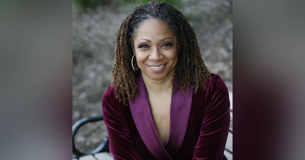 Valencia Yearwood: From Biology to Broadway