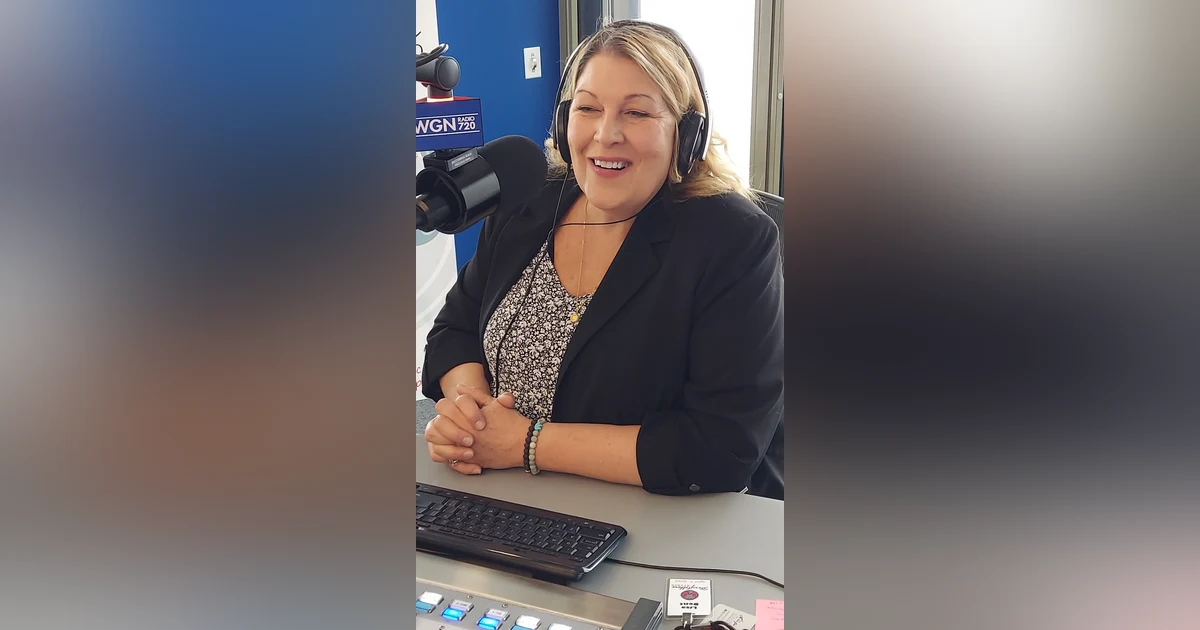 S1 E8  Lisa Dent - Former WZOK radio announcer.