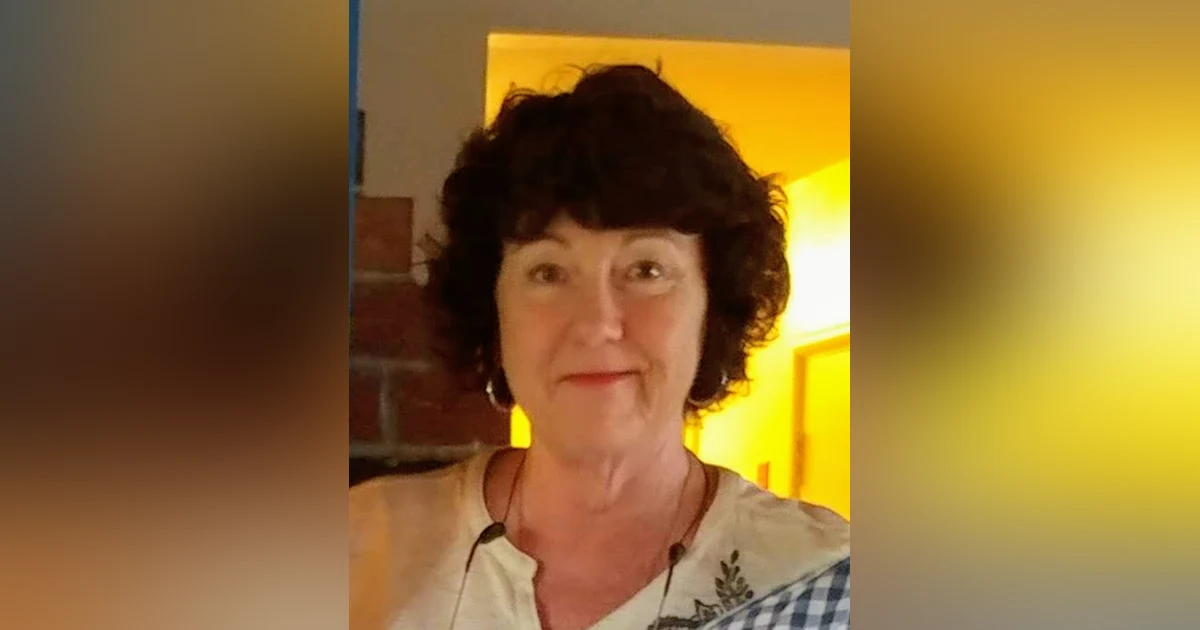 Stephanie Kelly, Exec. Director of Samaritans Cape Cod & Islands; Advice for recent Grads; AMR Mailbag