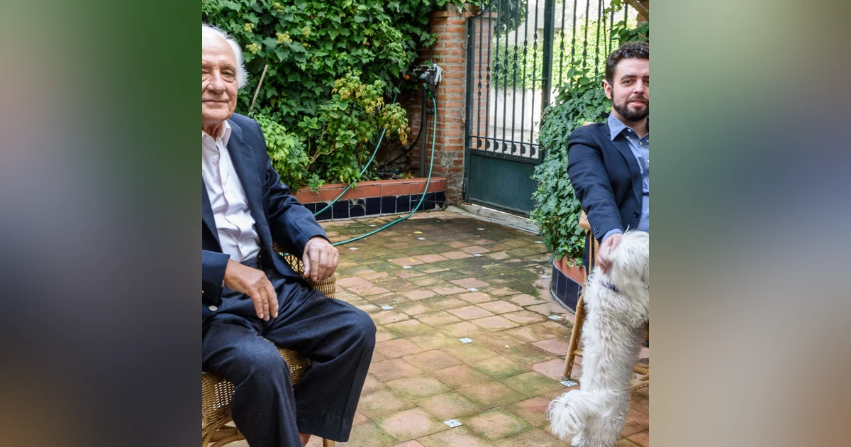 Las noticias de Herrero: Muere el periodista Raúl del Pozo a los 89 años