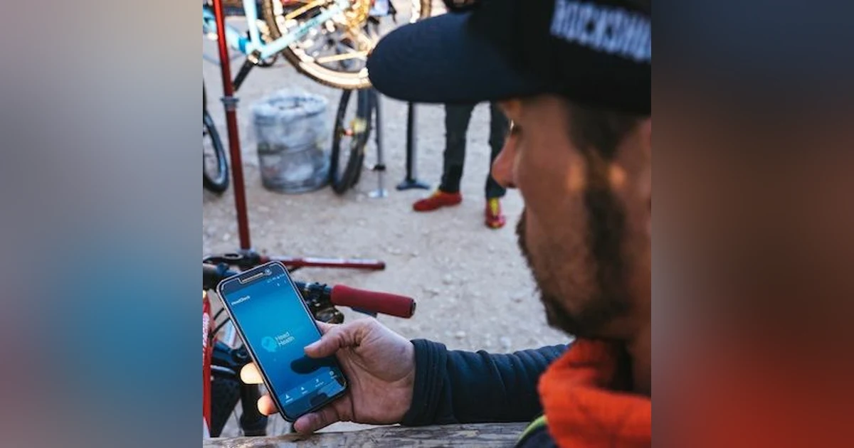 Trek Factory Racing & HeadCheck (Tim Vanderjeugd, Trek & Harrison Brown, HeadCheck)