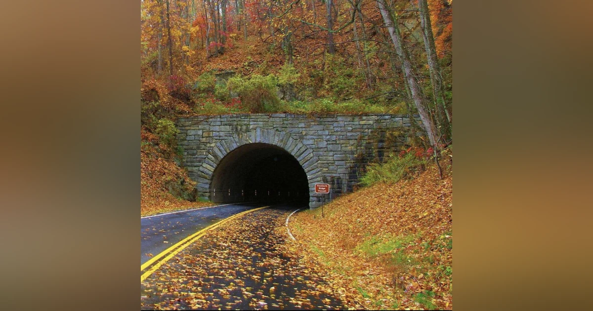 Blue Ridge Parkway: America's Favorite Scenic Drive, with Tubby Kubik (Executive Director, Blue Ridge Parkway Association)