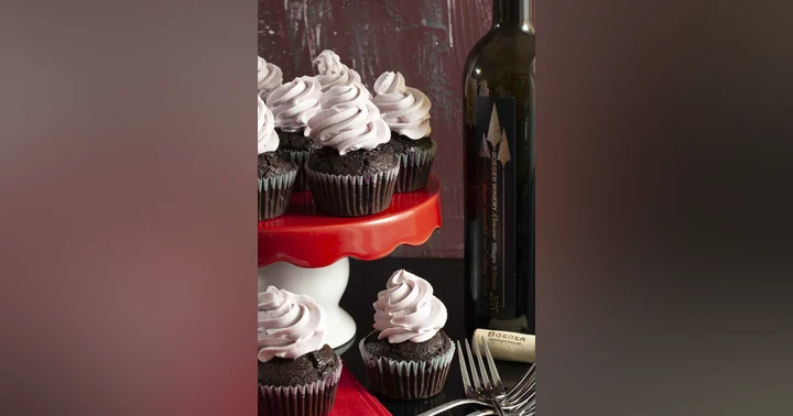 image for Liquor Industry News 10-18-26