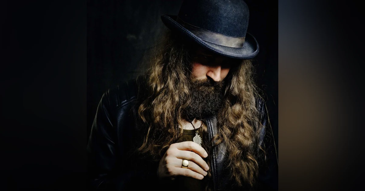 Jack J Hutchinson - UK Blues Rock Artist