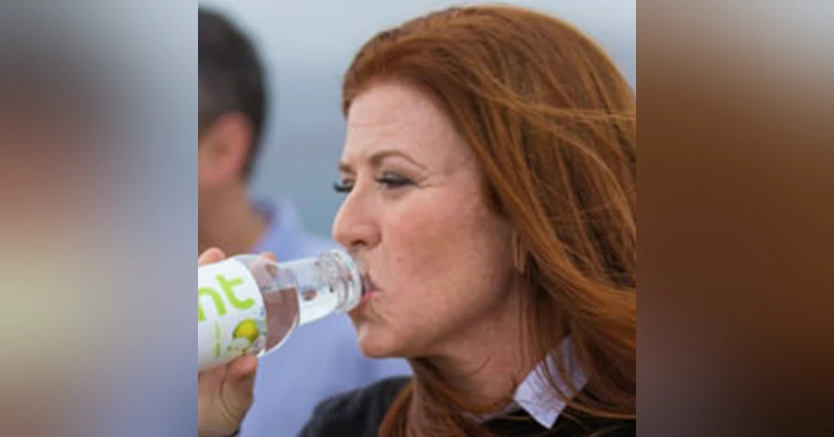 Kara Goldin Founder HINT Water, fmr AOL exec helped grow ecommerce to $1Billion