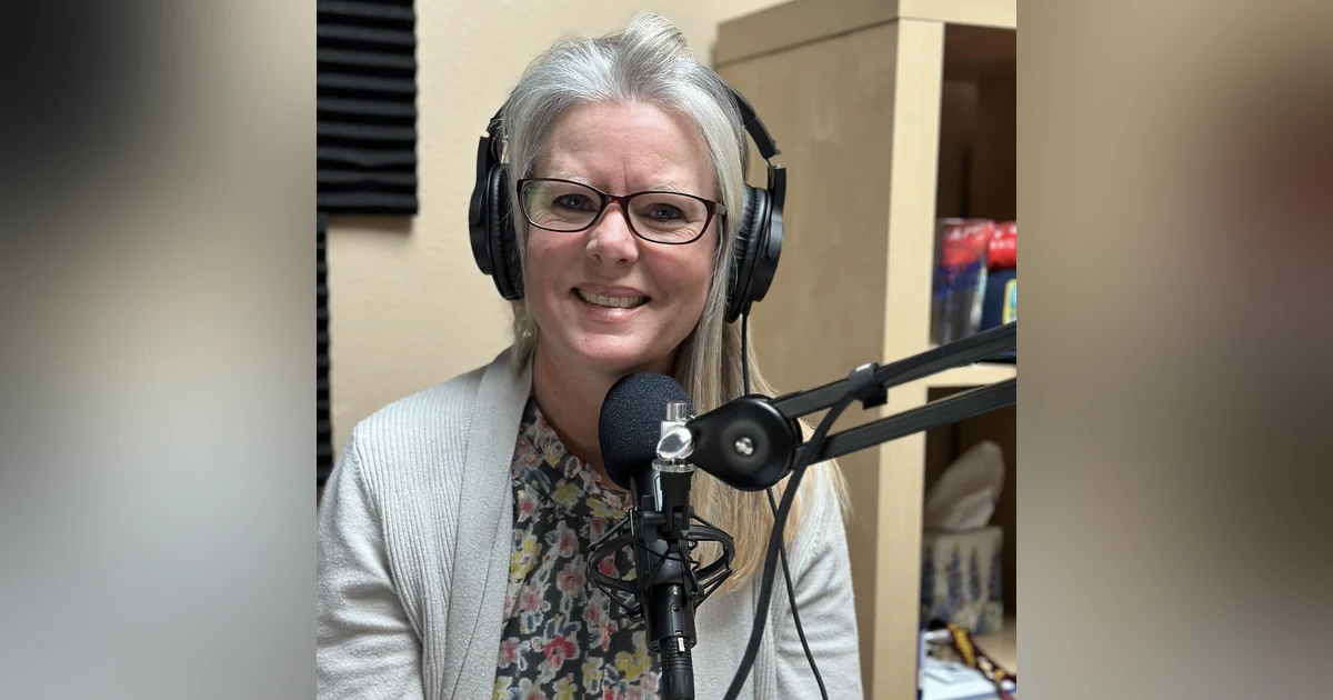 Ep.48 Be Prepared...Evil May Show Up (Sirenna Cumberland-Director of Safety for Dripping Springs ISD and former Hays County Deputy Sheriff)