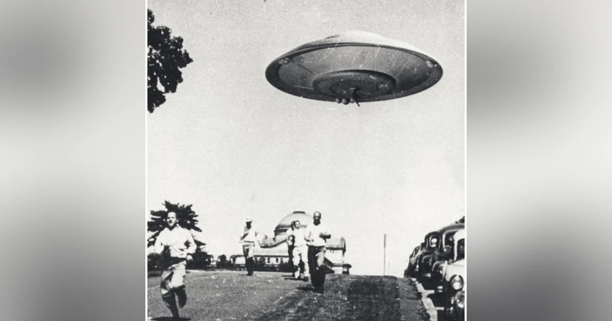 Unidentified: The UFO Phenomenon: How World Governments Have Conspired to Conceal Humanity’s Biggest Secret