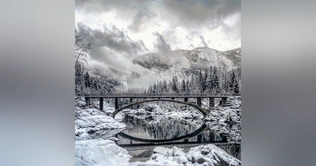 #18: Winter in Yellowstone and Glacier National Parks