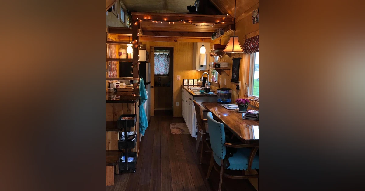 Tiny House Living, Minimalism, and the Simple Life: An Interview with Dia