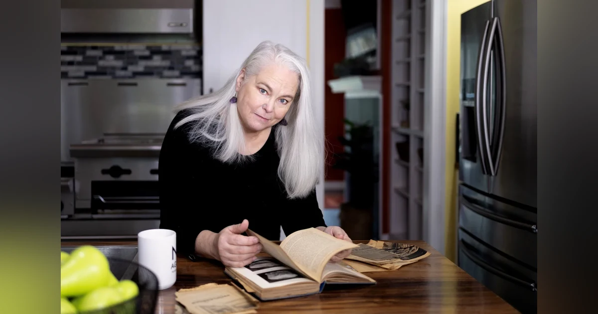 The Interview #95 | Mimi Smith-Dvorak - Too Many Eggs
