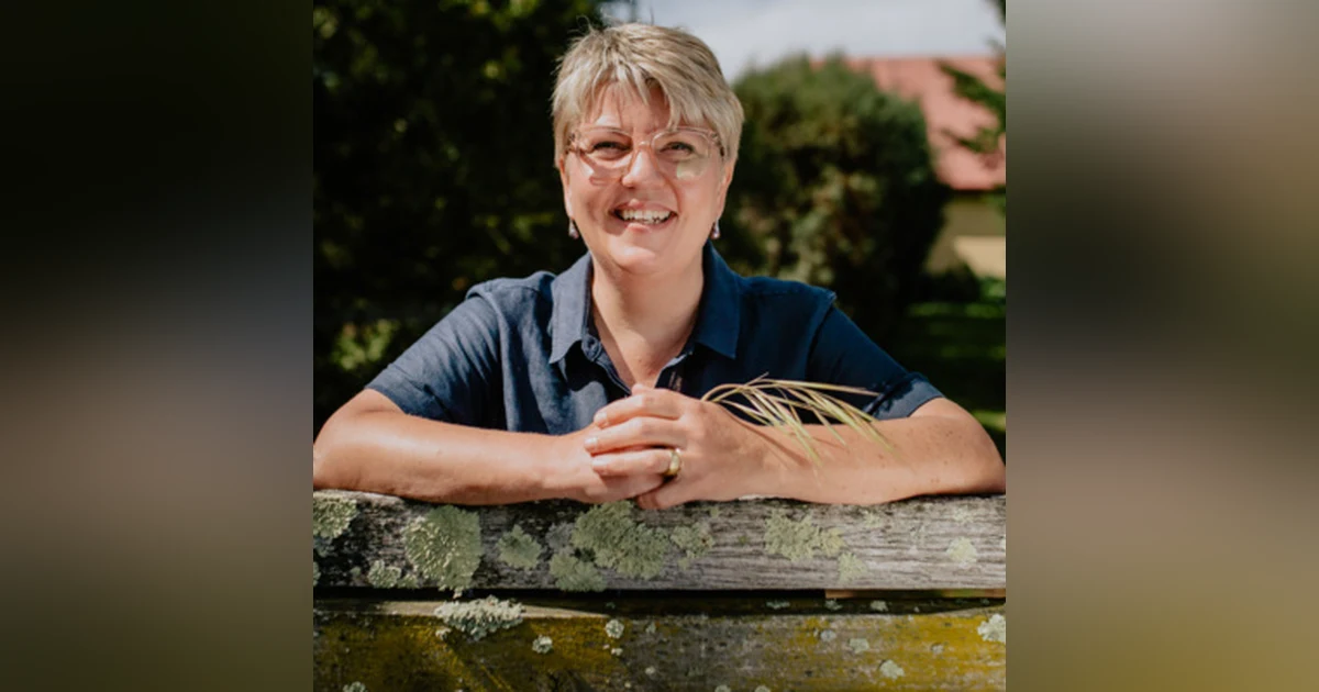 #18) Hazel shares Tasmanian journey secrets like why startups needed her startup Seedlab