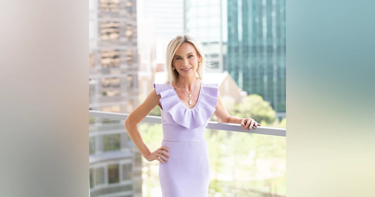 EP 132: FROM BANKING TO BRANDING WITH LINDSAY DUNCAN