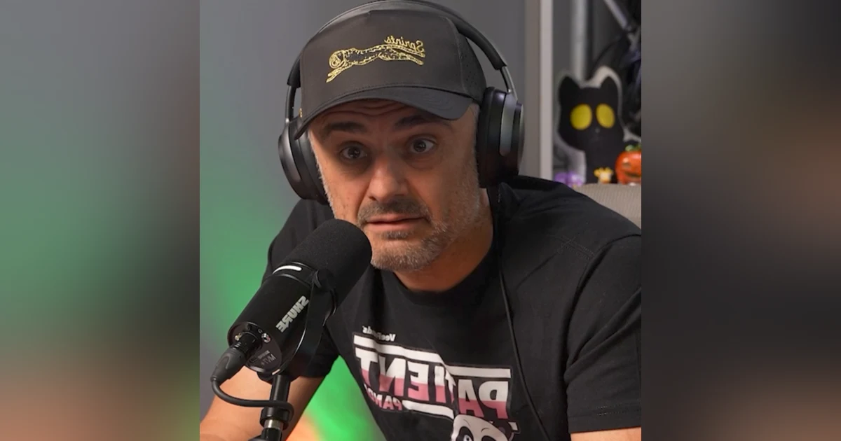 Career Pivots, Entrepreneurship and Overcoming Fear | Tea with GaryVee Ep #85