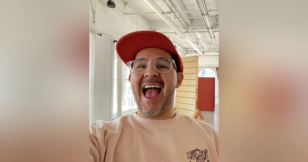 EP 238: REPLAY: FROM MONKEYS TO COOLERS WITH BENJAMIN SOTO