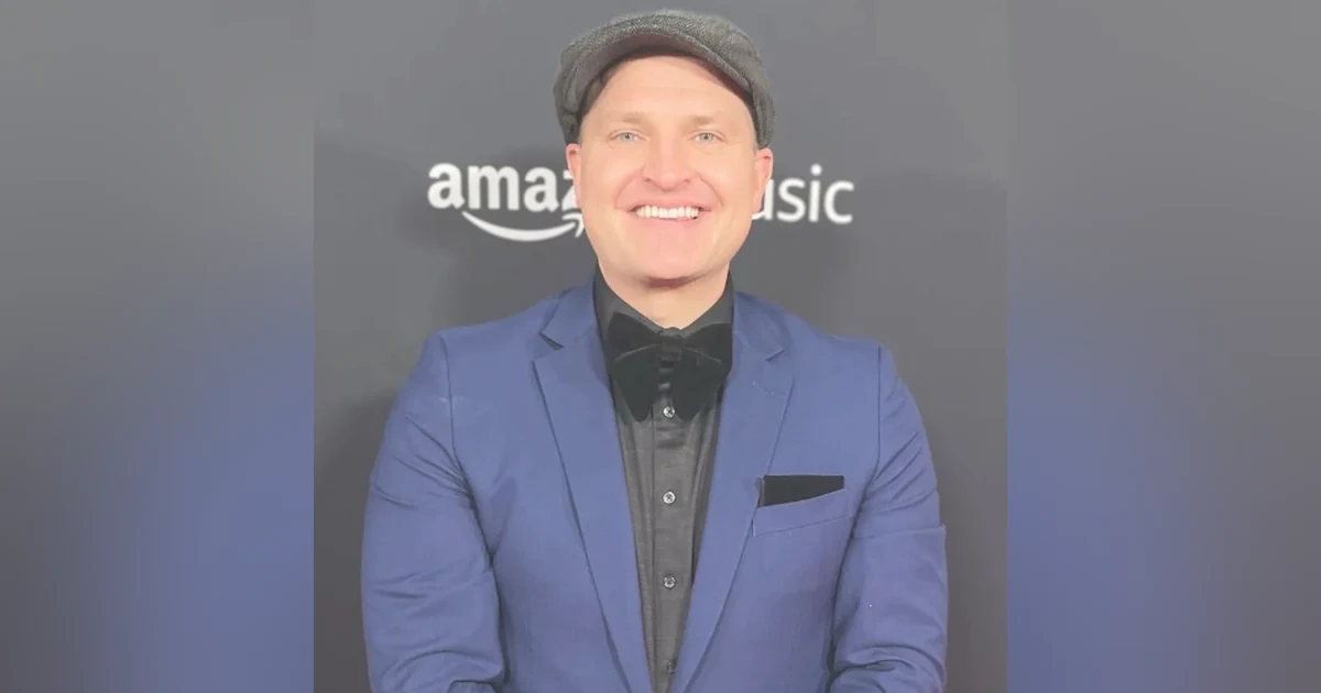 Pianist Matthew Mayer