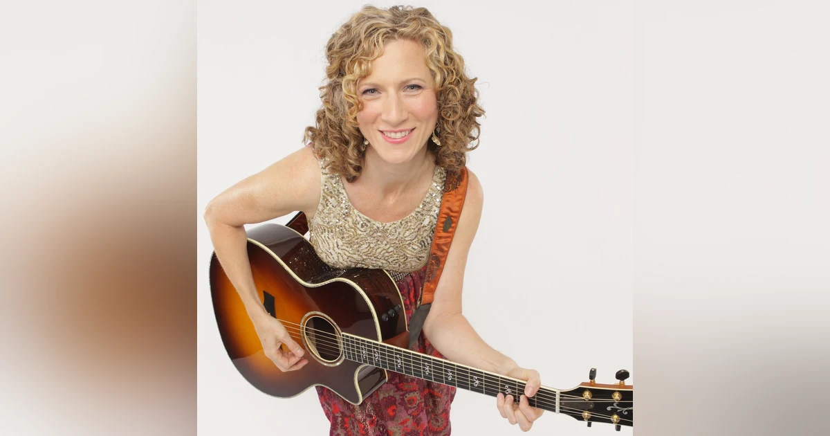 Laurie Berkner Queen of Childrens Music, Noggin Channel, Monster Boogie, We Are Dinosaurs