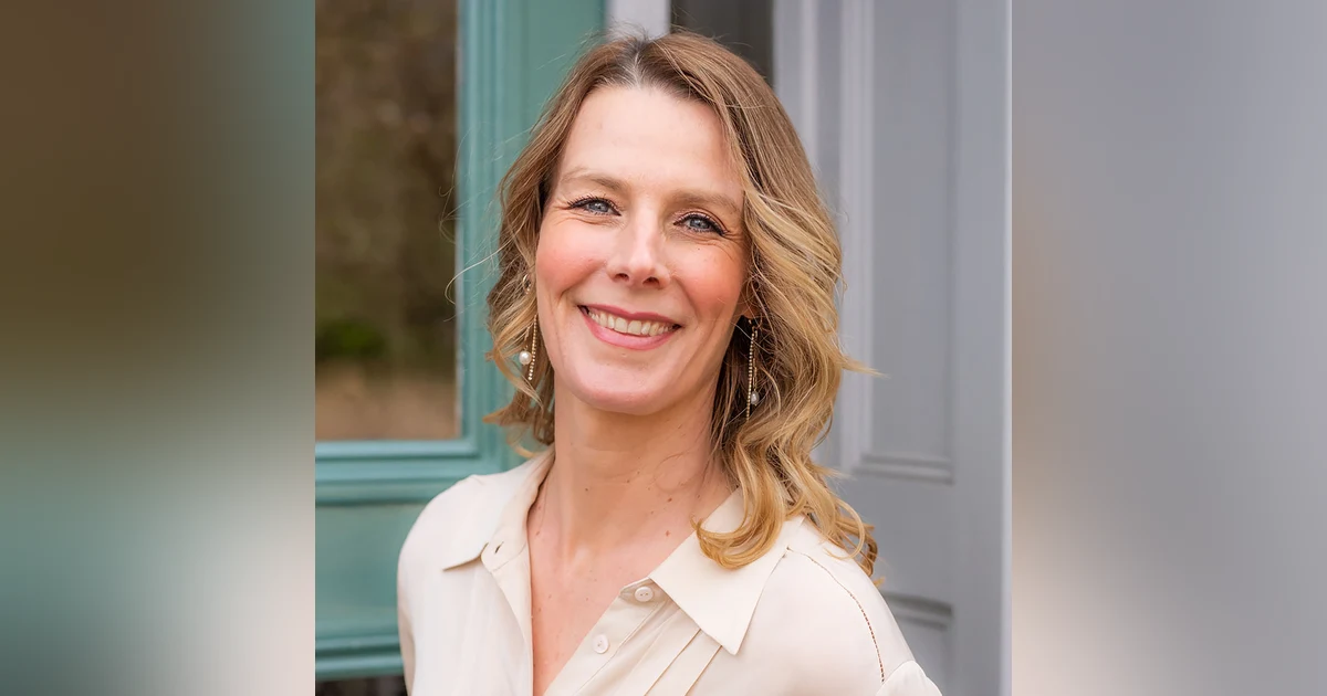 The Pain Portal to Prosperity: How Lara Waldman Transforms Money Blocks into Abundance
