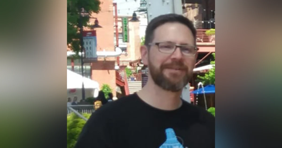 [S01E02] May 2019 - Jason Barile