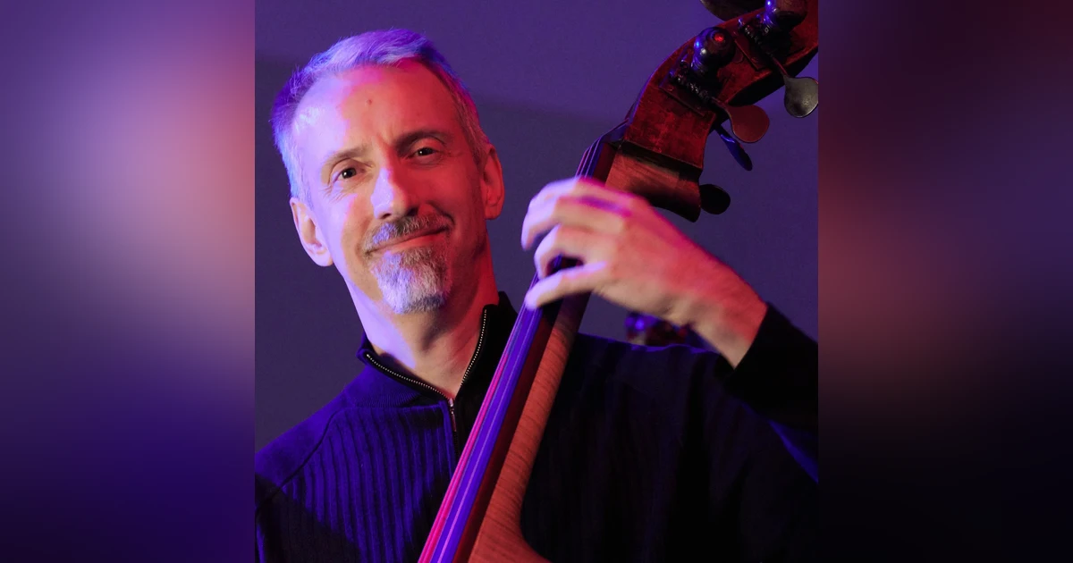Peter Hildebrandt Live from the Digital Bird's Nest