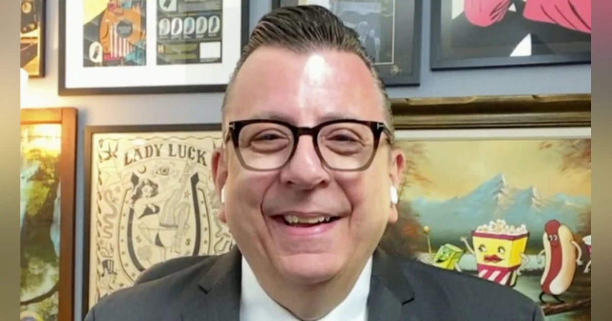 Episode 41- Richard Crouse