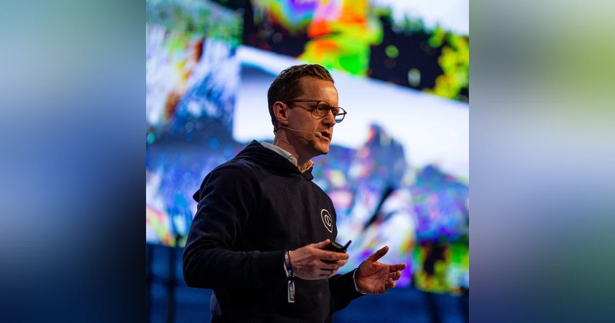 Stem Cell Therapy: a new approach. Talking with Mattias Bernow, CEO of CellCoLabs.