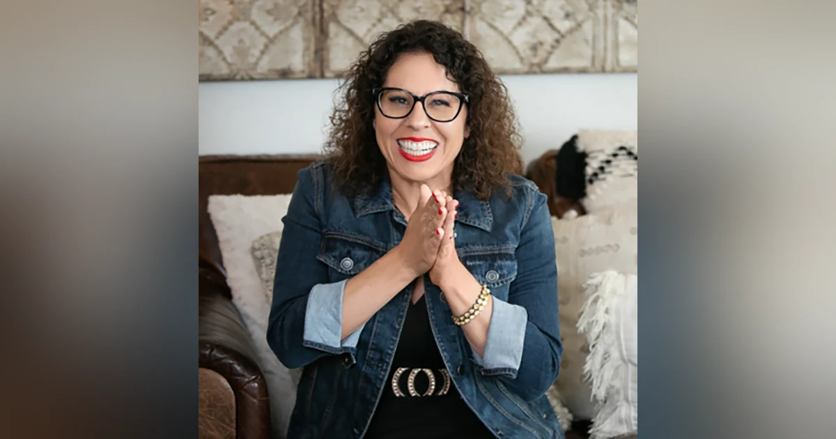 Stop Hoarding Your Brilliance: Why Your Voice Is Bigger Than Your Fear with Leisa Reid