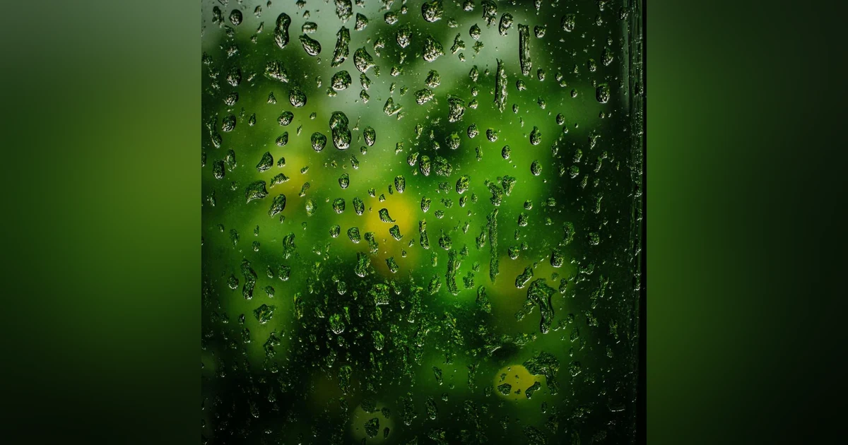 Raindrops on Window – Green Noise for Relaxation