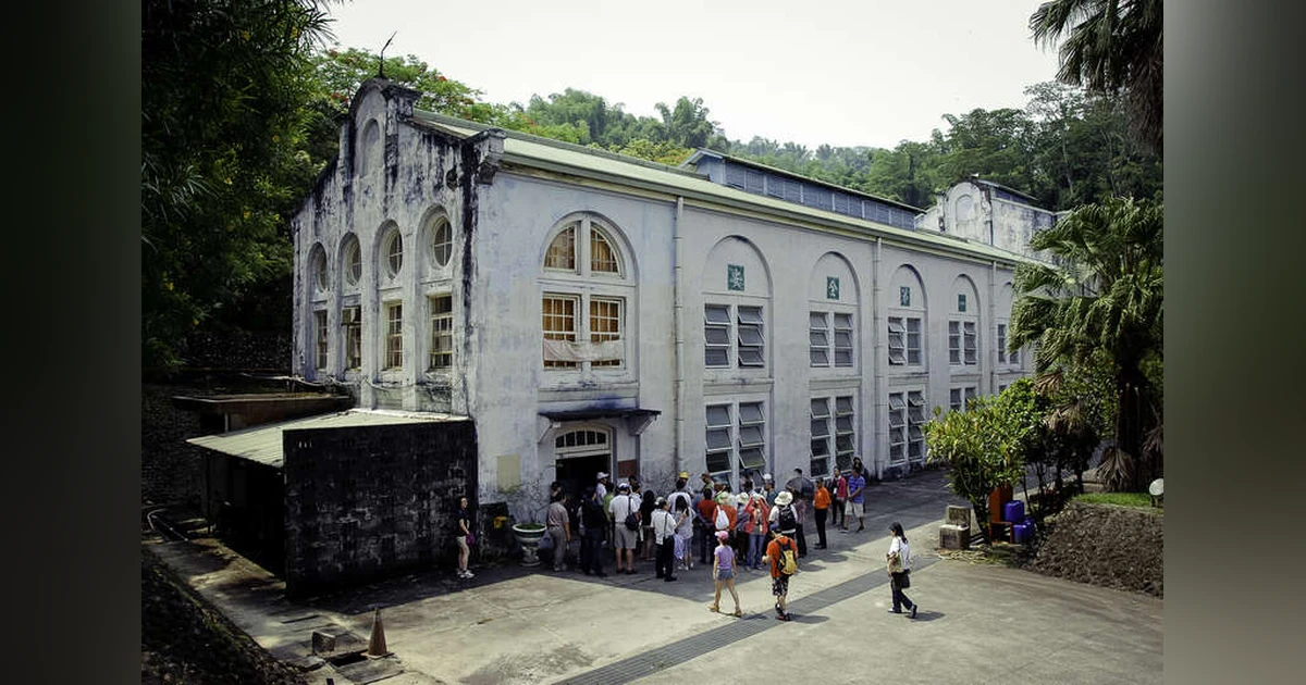 A Formosa Files INTERVIEW: Manuel Tsao Talks to Eryk About the 100+ Year-Old Jhuzimen Hydro Power Plant - 竹仔門發電廠