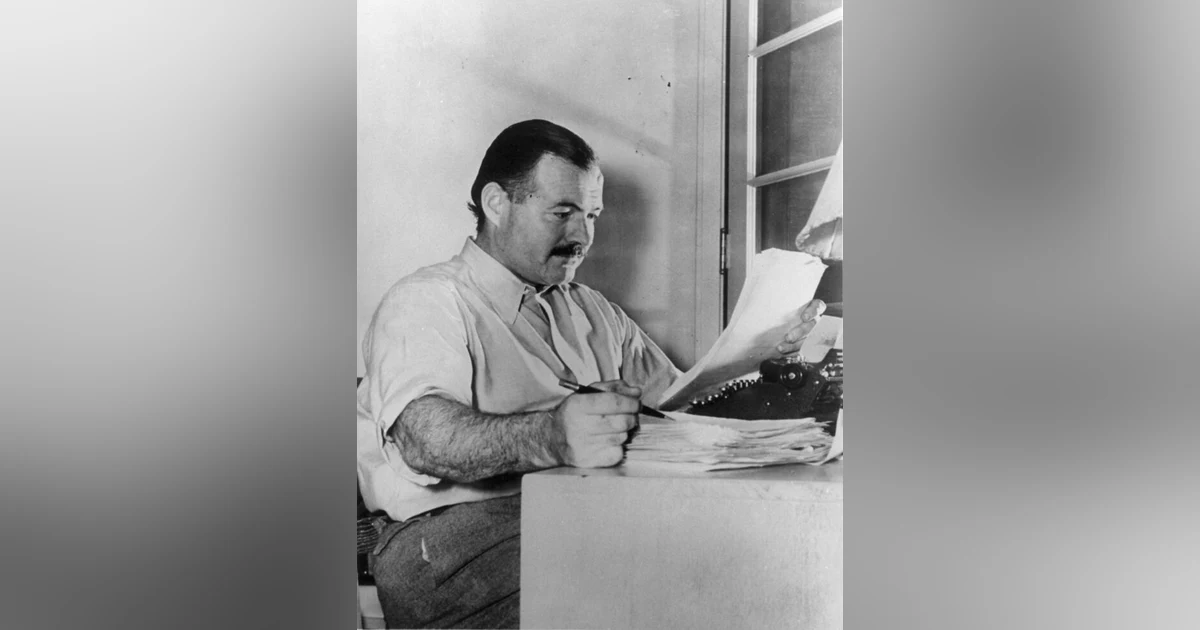 473 A Hemingway Short Story (with Mark Cirino)