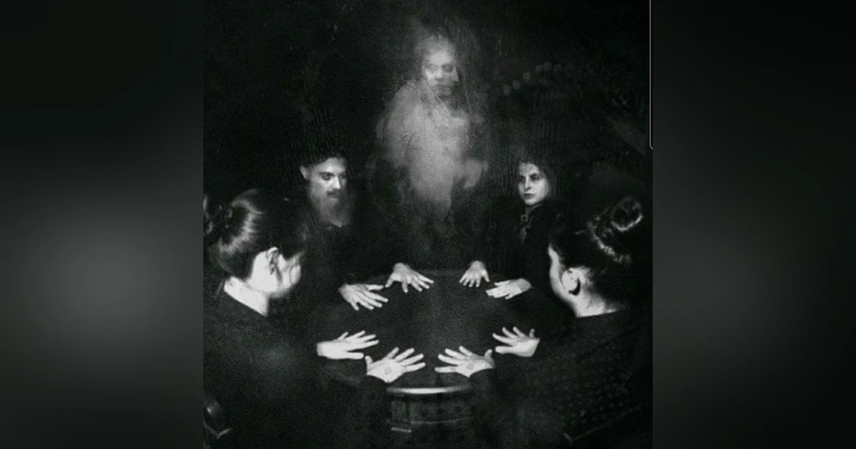 Paranormal Parlor
