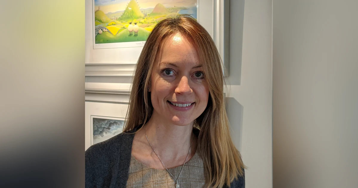 #2/05 Lucy Pittaway - Award Winning Artist