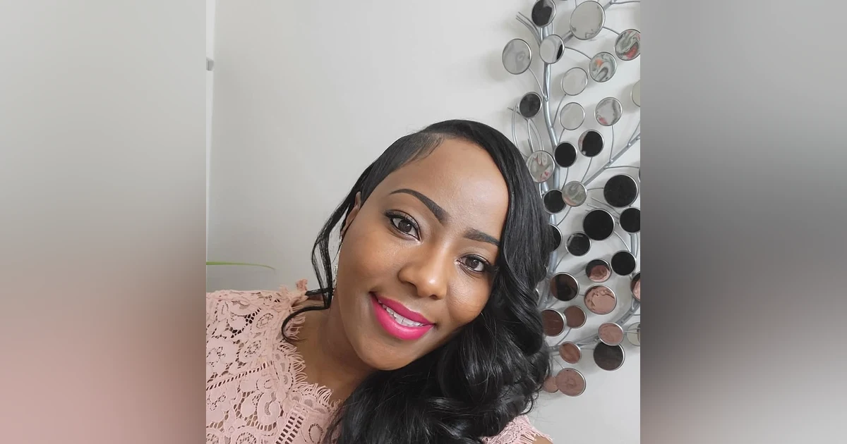 Interview with Apostle/ Author Julia Smith