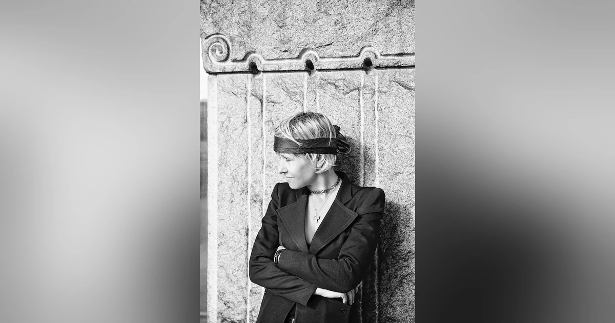 The Colour of Music + Sexism Female Singers Face with Sophie Dunér
