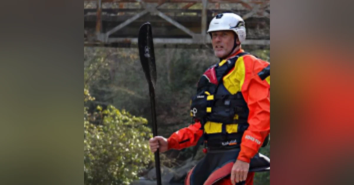 #12 - Chris Hipgrave - Filling your three buckets with Performance Paddling
