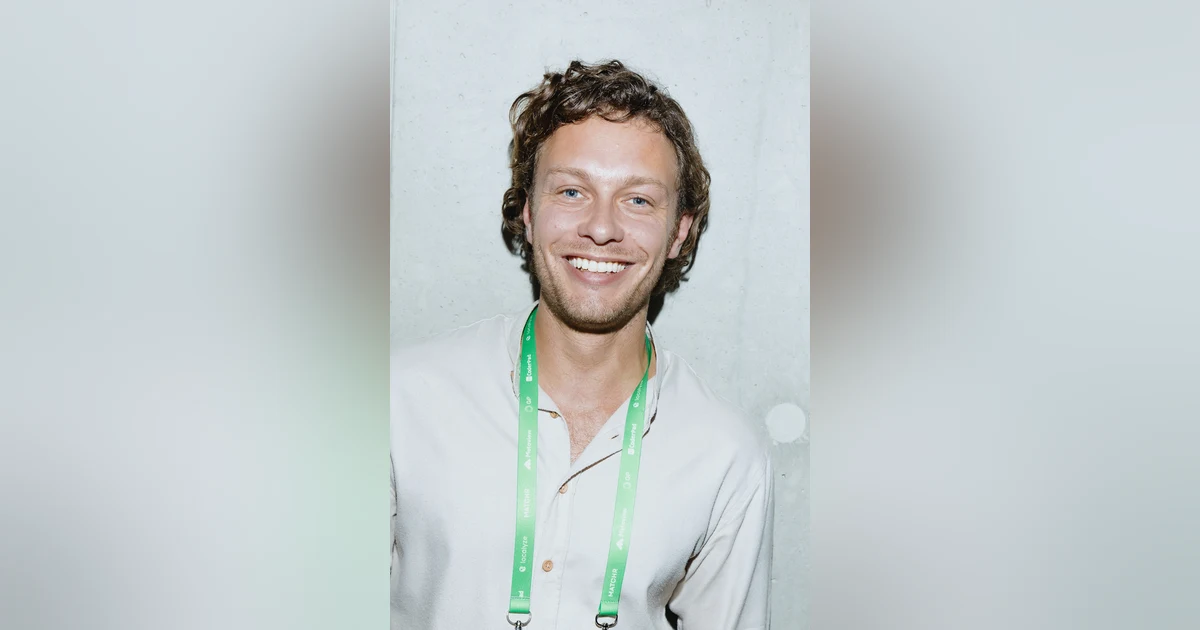 Being Different Is The Path To Success With Cas van Oort