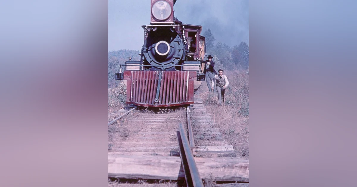 THE GREAT LOCOMOTIVE CHASE (WHICH RESULTED IN) OUR NATIONS FIRST MEDAL OF HONOR